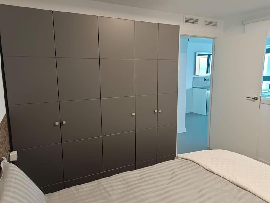 Estupendo Apartamento En Planta 23 Primera Linea Бенидорм Екстериор снимка